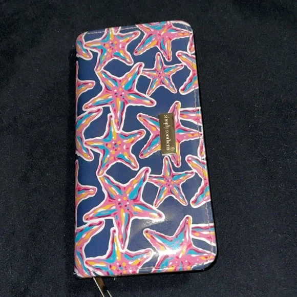 Simply southern pink starfish with navy blue background wallet in GUC - Picture 5 of 8